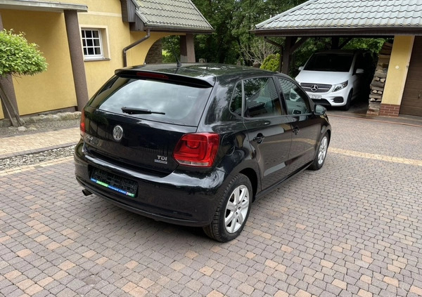 Volkswagen Polo cena 17800 przebieg: 284200, rok produkcji 2011 z Daleszyce małe 301